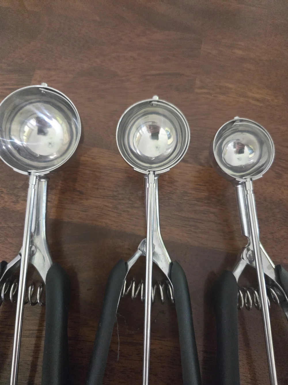 Stainless Steel Ice Cream Scoop with Black Handle - 3 Sizes